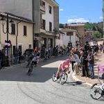 Giro d’Italia 2024: organizzazione impeccabile e grande successo nell’Alto Aterno